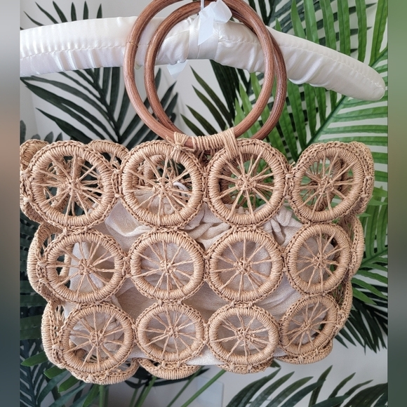 Bohemian Island Rattan Macrame Tote - Picture 1 of 8